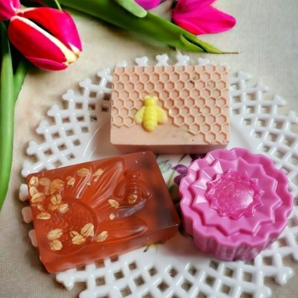 Hand Crafted by Serenity Style Stephenson Melt and Pour Soap Set of 3 Bars - Picture 1 of 15